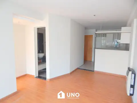 Chacabuco y Zeballos - Dpto de 1 Dormitorio Externo. 