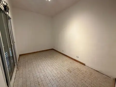 Depto Tipo Casa 5 ambientes con 2 baños