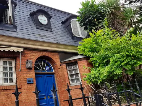 Oficina en Alquiler con 2 cocheras