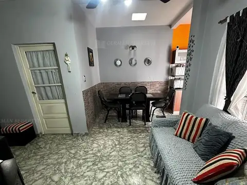 Casa 3 ambientes con 2 baños