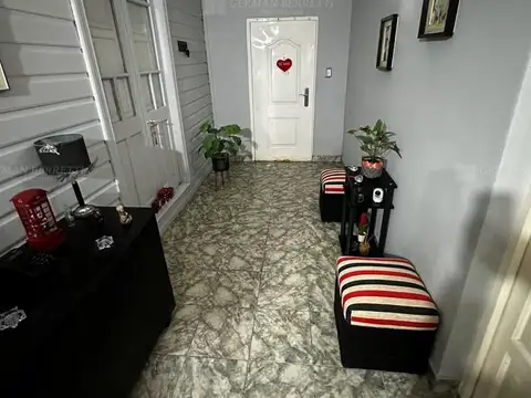 Casa en Venta en Lanús Oeste, USD 85.000