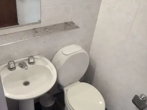 Departamento - Alquiler - Argentina, Quilmes - Av H. Yrigoyen 1000