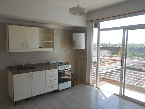 Departamento en Alquiler de Dos Ambientes sobre Av. Rivadavia – Liniers