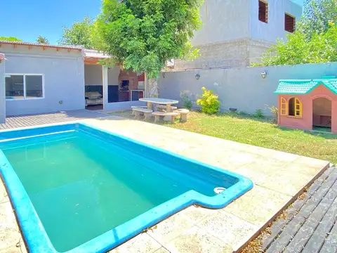 Casa en Venta en Don Torcuato, USD 110.000