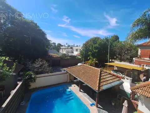 Casa en Venta con 1 cochera