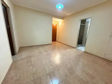 MONOAMBIENTE EN ALQUILER - IMPECABLE ESTADO 