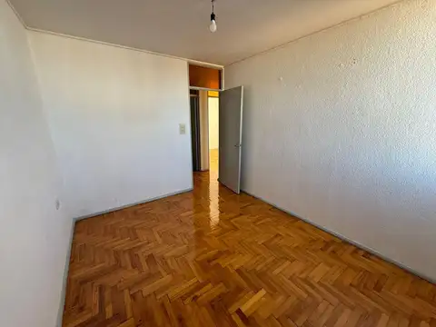 Departamento 5 ambientes con 1 baño