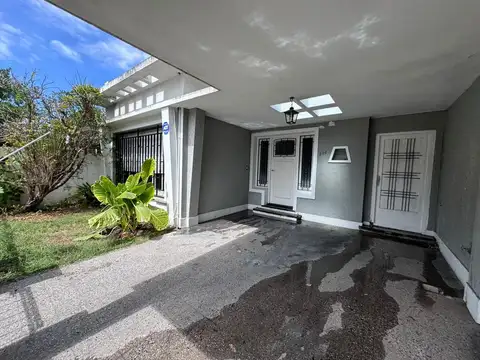 CASA Bº INGLES 3 AMB - ZONA EXCLUSIVA - HURLINGHAM