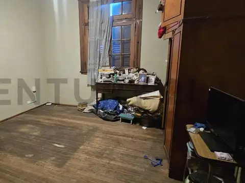 Avenida San Martín 5700, Piso 0