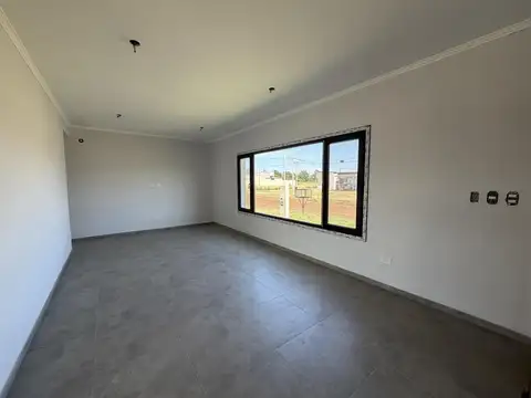 Casa en Venta en Trenque Lauquen, USD 180.000