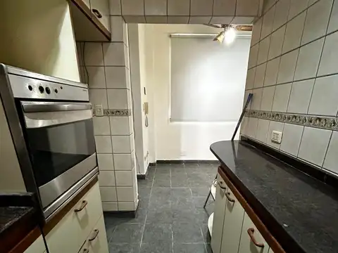 4 ambientes 2° piso coc-comed.,2 baños, lav. Boedo