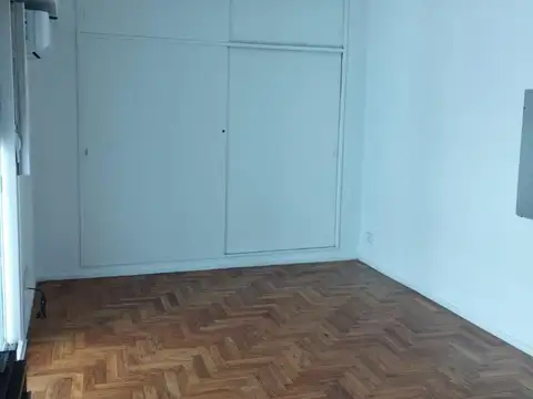 Rawson 2396 , Piso 5