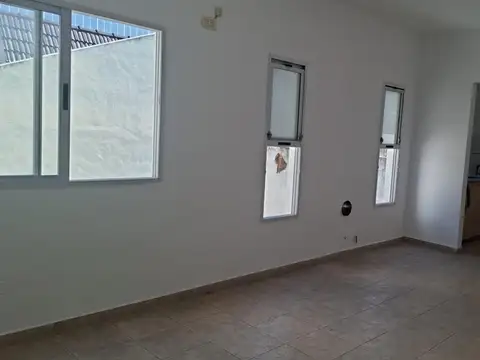 Ayacucho 385 , Piso 1