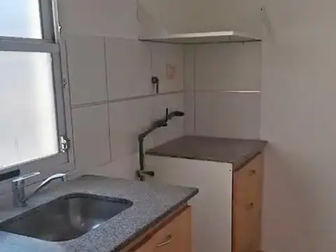 Departamento en Alquiler en Haedo, $ 420.000