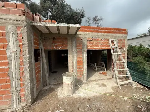 Casa 4 ambientes con 3 baños
