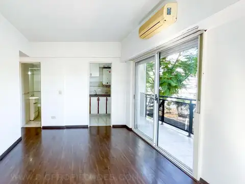 Departamento en Alquiler en Florida Mitre/Este, $ 600.000
