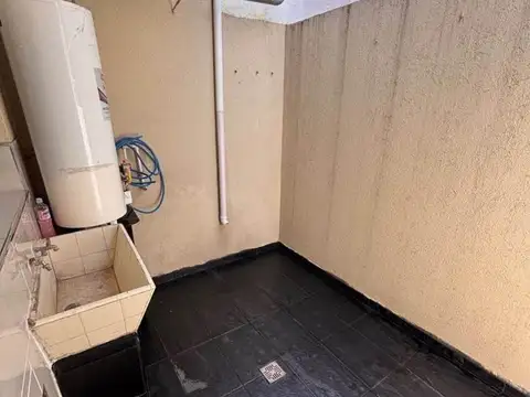 Depto Tipo Casa en Venta en Lomas del Mirador, USD 50.000