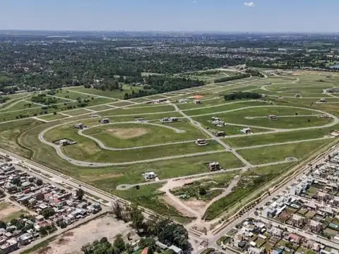 Terreno en Venta en Village Joven, USD 99.000