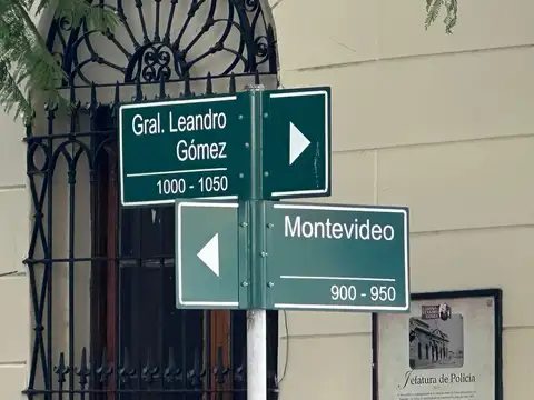 Departamento en Venta de 8 ambientes
