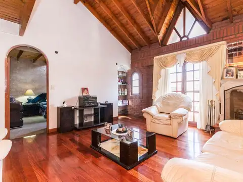 Casa en Venta de 4 dormitorios