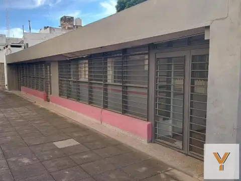 Avenida Maipú e/ Lima y Catamarca