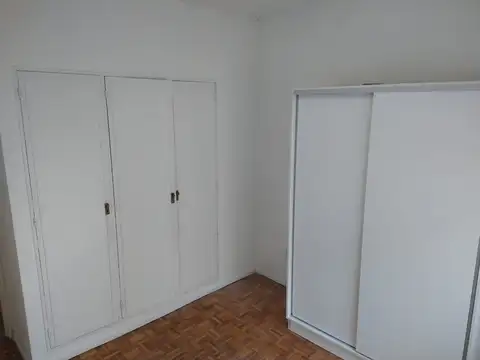 Avenida Elcano 2900, Piso 9