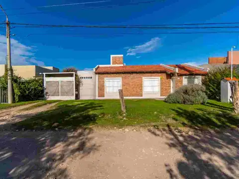 VENTA CASA SAN IGNACIO 3 DORMITORIOS