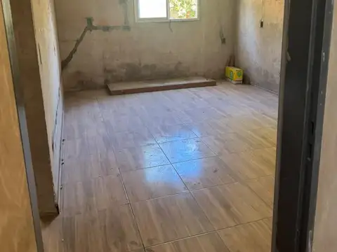 Depto Tipo Casa en Venta de 3 ambientes