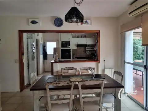 Casa en Alquiler en Benavidez, USD 2.100