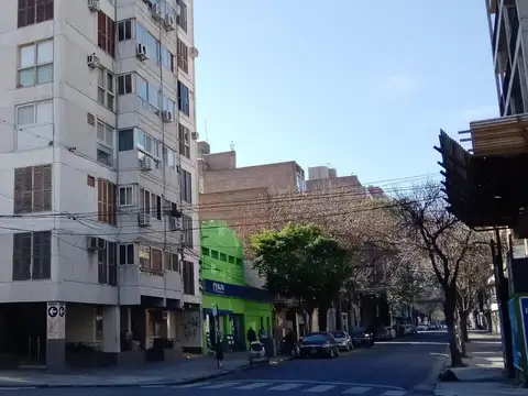 Departamento 3 de Febrero  al 2900,  departamento 2 dormitorios, externo, excelente estado