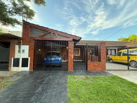 CASA EN ALQUILER