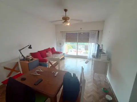 Avenida Hipólito Yrigoyen 500, Piso 6