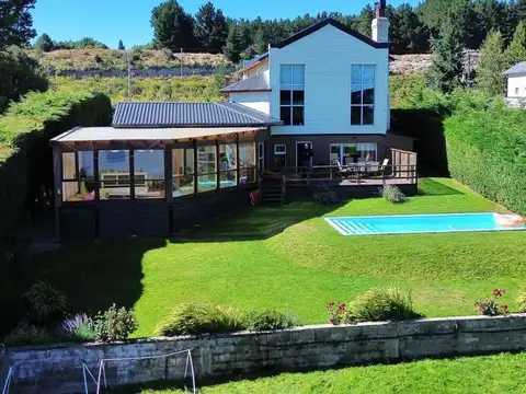 Casa en venta barrio costa del sol, bariloche.(cod.156)