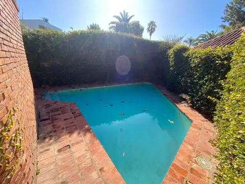 Casa 4 ambientes con 4 baños