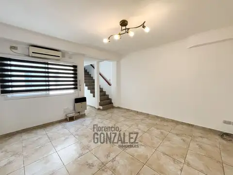 Depto Tipo Casa en Venta de 2 dormitorios