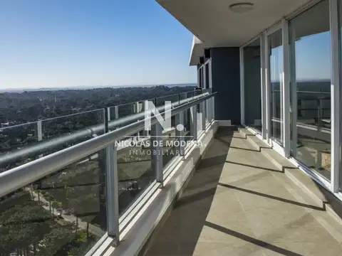 Apartamento en venta de 3 dormitorios y servicio, Torre One, punta del este