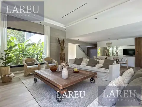 Casa en Venta en Ayres De Pilar, USD 1.290.000
