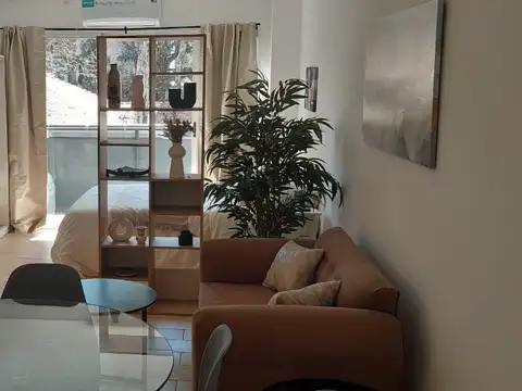 DUEÑO BELGRANO RESIDENCIAL AL FRENTE CON BALCON LUZ, SOL,VISTA ABIERTA, AMUEBLADO Y EQUIPADO PARA EXIGENTES