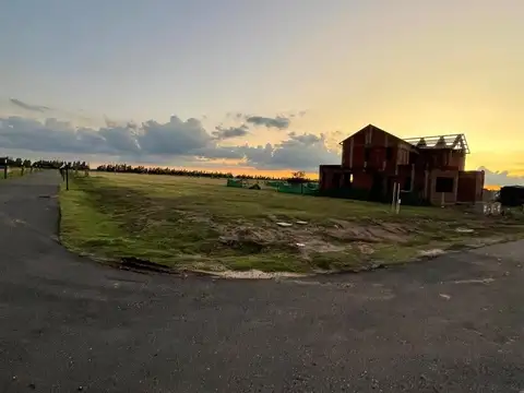 Terreno en Venta 40  mts Fondo