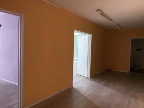 Local en Venta en Recoleta, USD 370.000