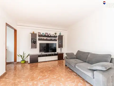 Depto Tipo Casa en Venta 26 años