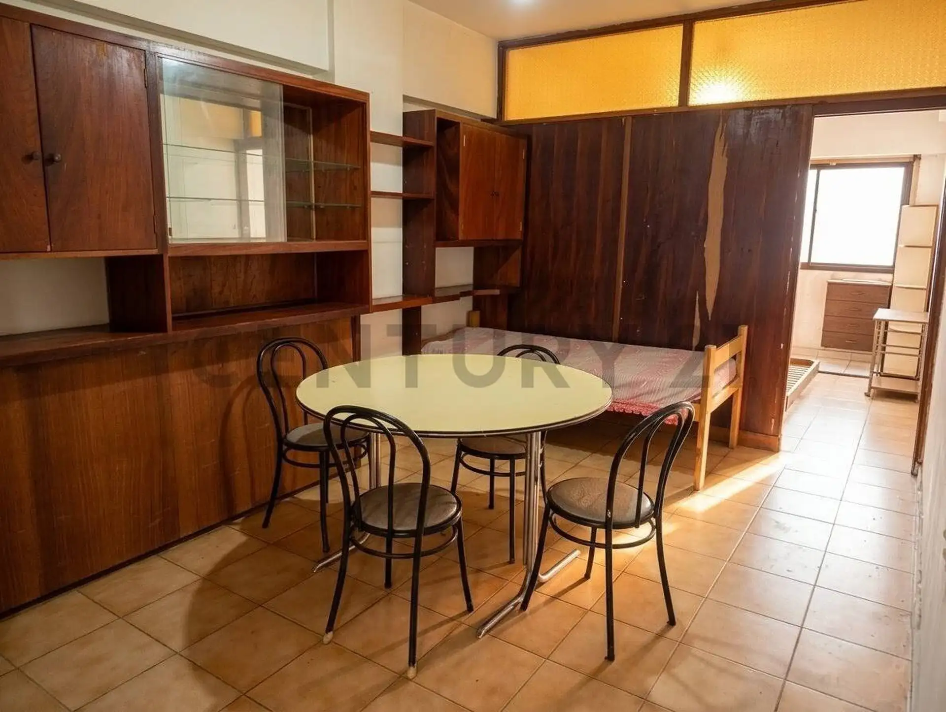 Monoambiente 34m² con balcón y baulera — Centro