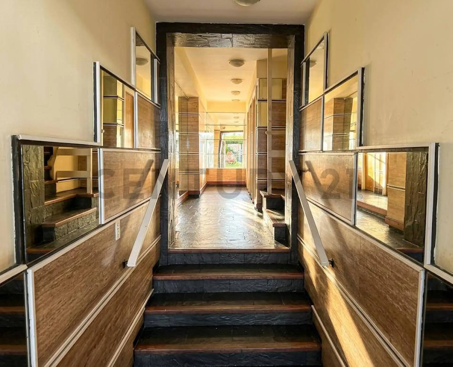 Monoambiente 34m² con balcón y baulera — Centro