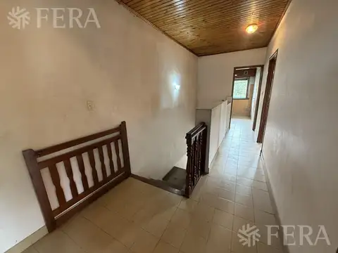 Venta PH 3 ambientes con patio en Bernal