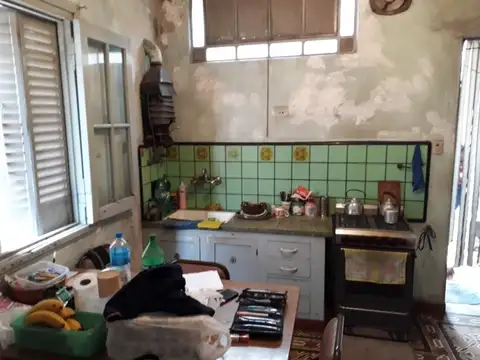 Jorge 338 - Adrogué