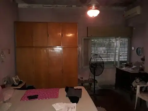 Casa en Venta en Adrogue, USD 150.000