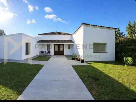 Casa  en Venta en Santa Teresa, Villanueva, Tigre