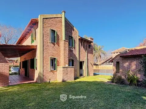 Casa en Venta en Pueblo Esther, Rosario