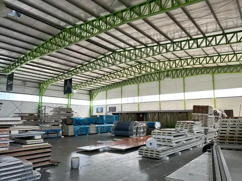 Galpon en Alquiler en Cuartel V, USD 6.800