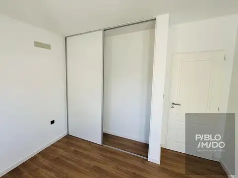 Casa en Venta en City Bell, USD 165.000